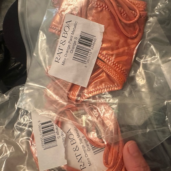 RAT & BOA MIRO ORANGE BIKINI TOP AND BOTTOM
(Set) - Picture 10 of 13